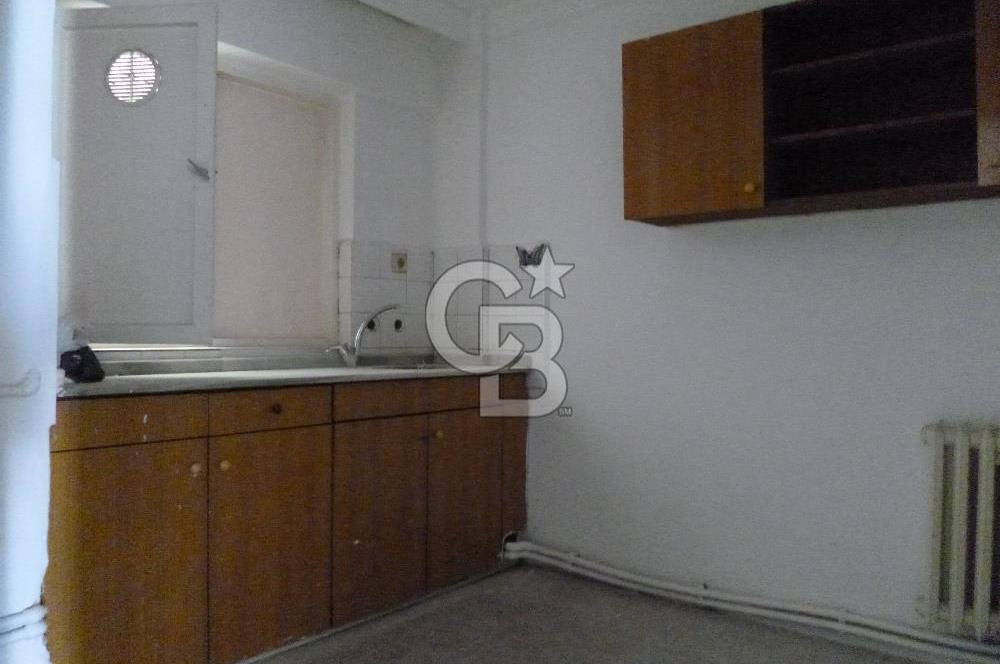 SIHHIYE'DE SGK VE VALİLİK BİNASI ARKASINDA HOME OFİSE UYGUN 1+1