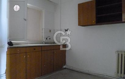 SIHHIYE'DE SGK VE VALİLİK BİNASI ARKASINDA HOME OFİSE UYGUN 1+1