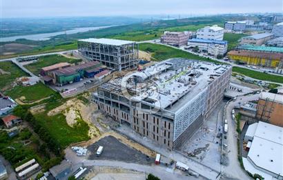 Hadımköy Erçakar Sanayi Sitesi 3.000 m² H: 6,75 Kiralık Fabrika