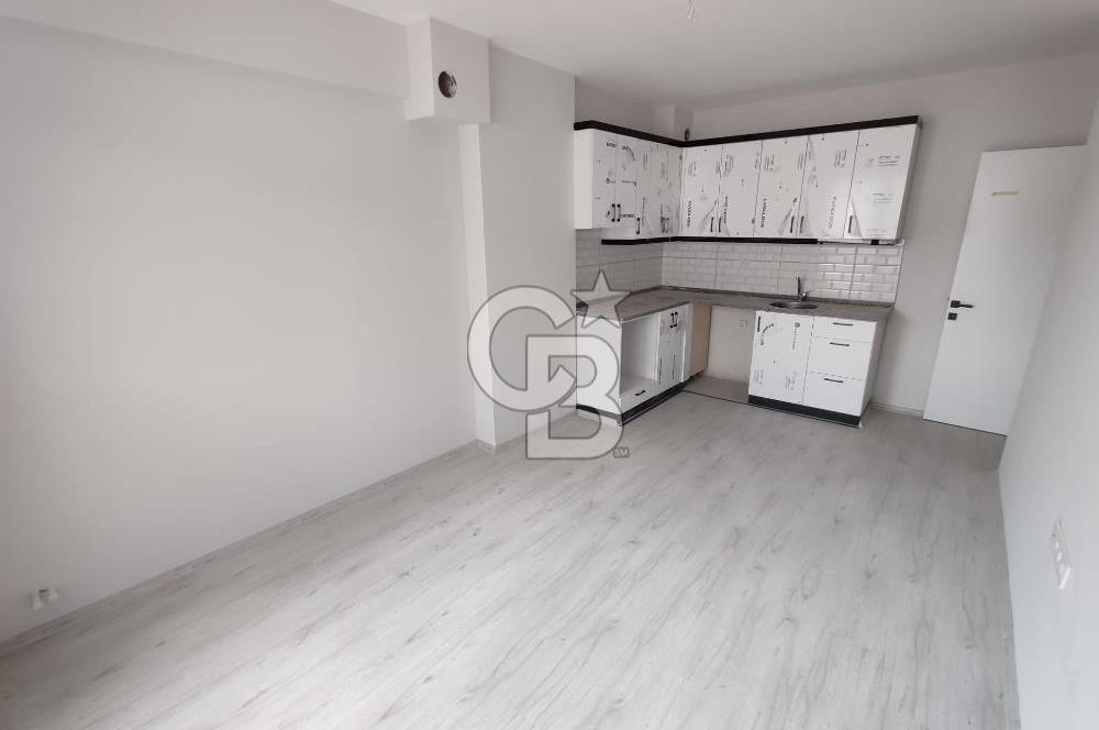 Bayraklı Alpaslan Mahallesi'nde BALKONLU 2+1 SATILIK SIFIR DAİRE