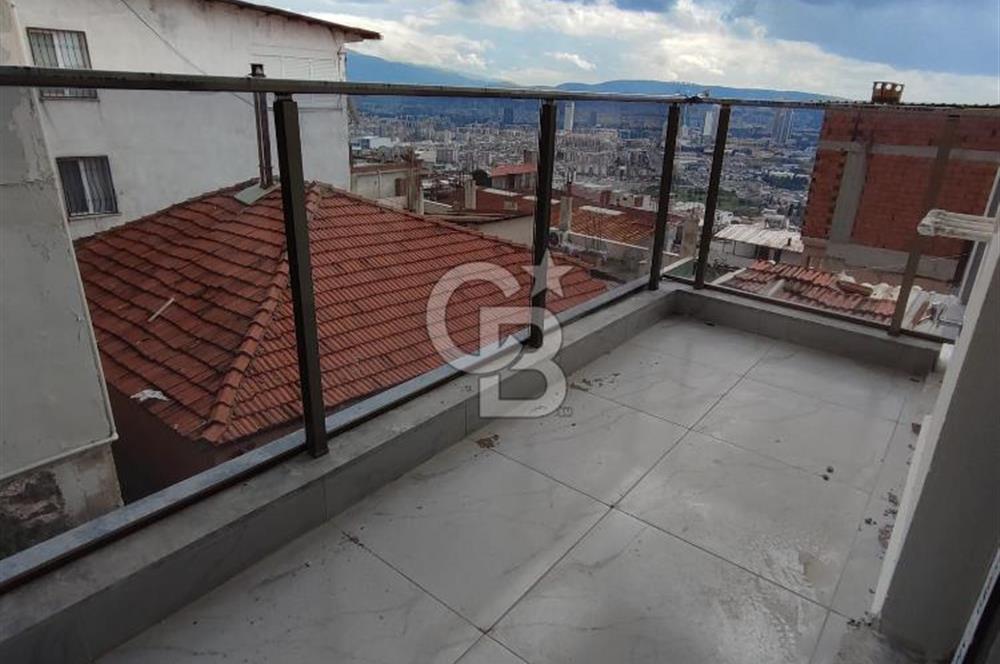 Bayraklı Alpaslan Mahallesi'nde BALKONLU 2+1 SATILIK SIFIR DAİRE