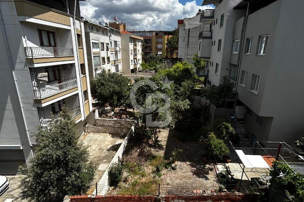 İzmir Karabağlar Ali Fuat Cebesoy Mahallesinde Satılık 2+1 Daire