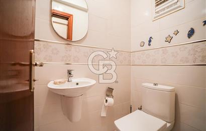 Kiralık  Ulus Selvi Sokak balkonlu 3+1 Ara Kat Daire