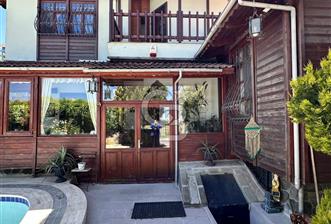 Çayyolu Ahmet Taner Kışlalı Mahallesinde 5+1 Full Yapılı satılık Villa