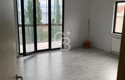 LAPSEKİ'DE YENİ KORDON'DA BOĞAZ MANZARALI 2+1 SATILIK DAİRE