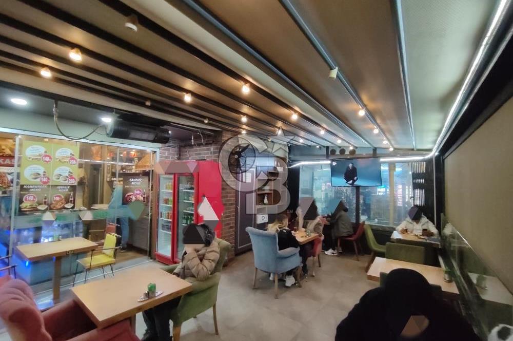 Bayraklı Sevgi Yolu ' nda DEVREN KİRALIK CAFE