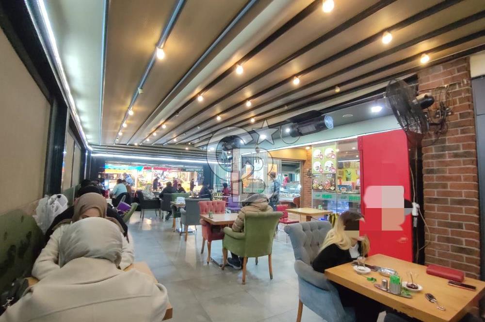 Bayraklı Sevgi Yolu ' nda DEVREN KİRALIK CAFE