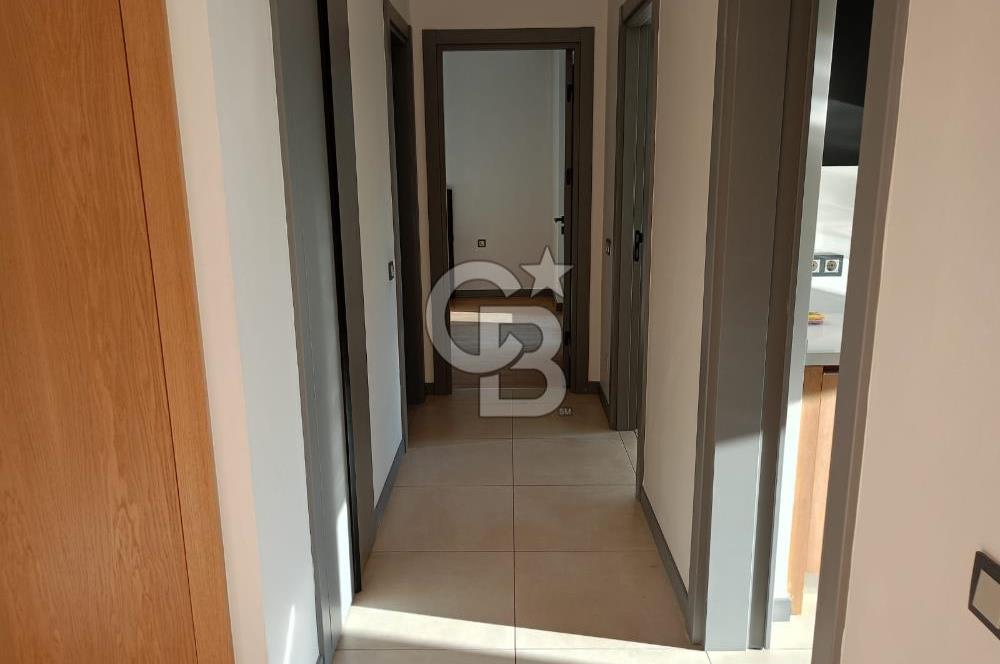 Ataşehir Modern Sitesi'nde Satılık Kapalı Mutfak 2+1 Daire