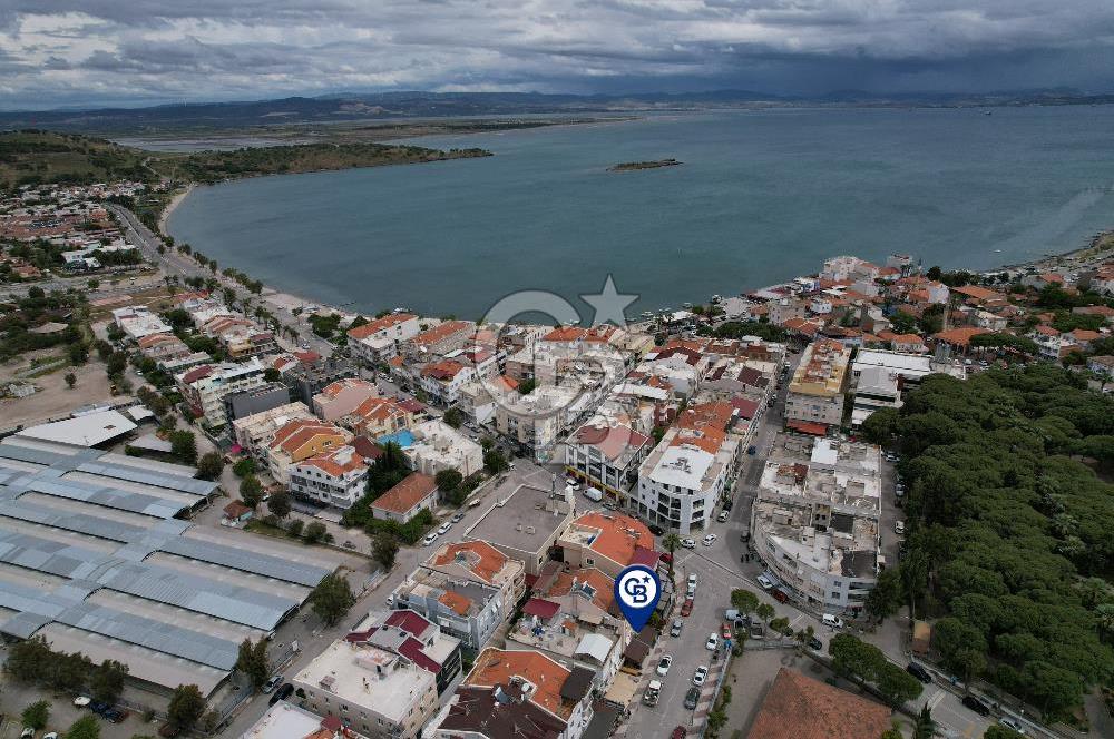 ÇANDARLI MERKEZ'DE EN İŞLEK CADDEDE SATILIK İŞYERİ