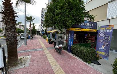 Muhteşem Lokasyonda DEVREN KİRALIK Market