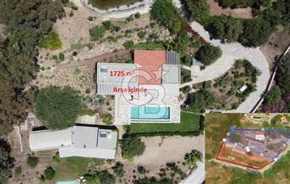 Bodrum Gümüşlük te 1725 m2 Arsa İçinde Müstakil Havuzlu 430 m2