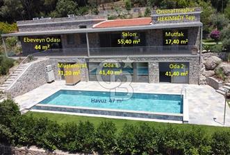 Bodrum Gümüşlük te 1725 m2 Arsa İçinde Müstakil Havuzlu 430 m2