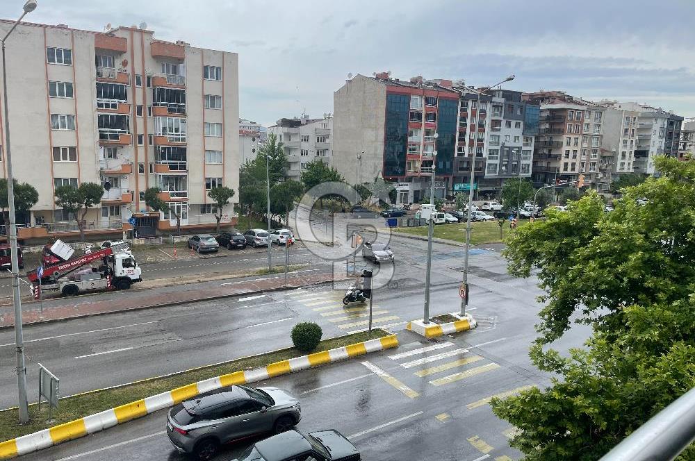 Çanakkale Troya Caddesine Cephe Tabela Değeri Yüksek 2+1 Daire