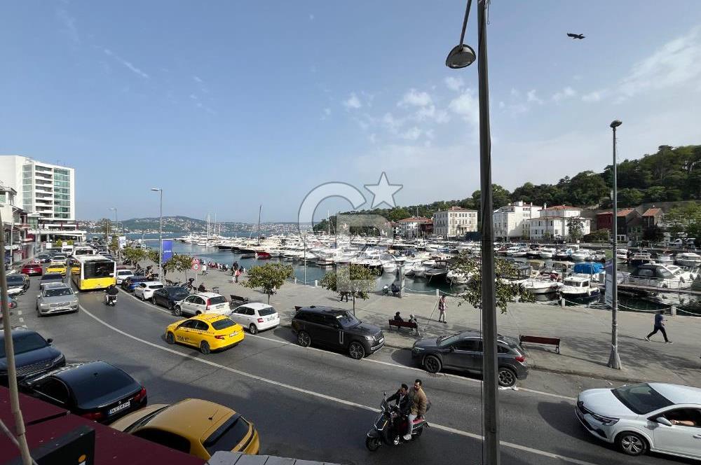 Tarabya'da kurumsal işyerine full deniz manzaralı 4 katlı bina