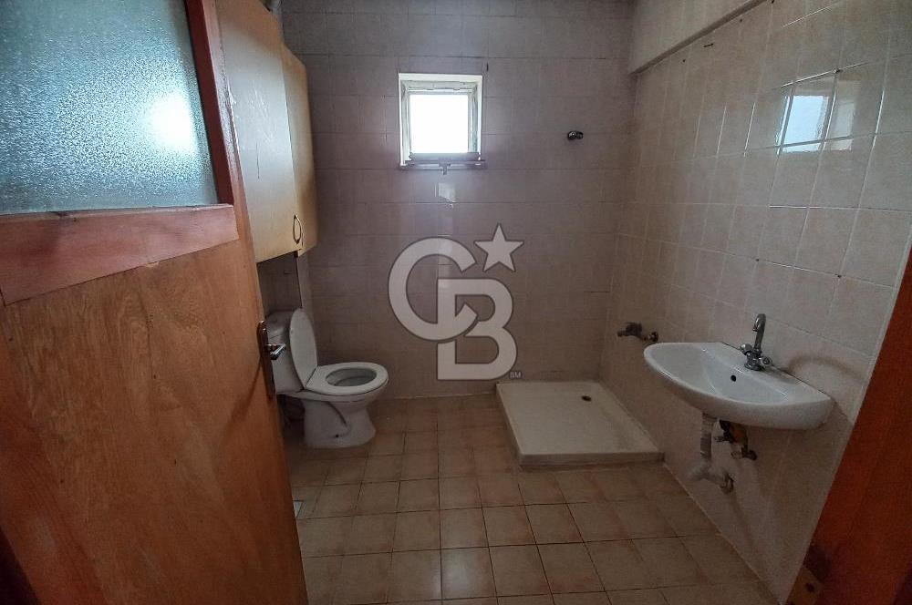 CB 222 'DEN TERASLI 4 KATLI MÜSTAKİL EV