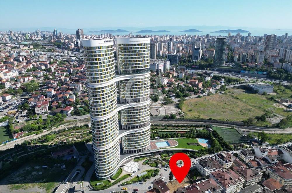 ATAŞEHİRİN EN HIZLI GELİŞEN LOKASYONUNDA 895m2 İMARLI ARSA