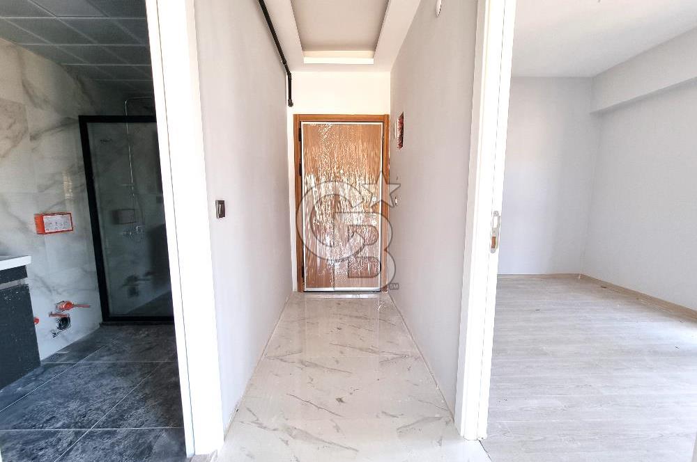 ULUKENT KENT 2'DE 1+1 ARA KAT LÜKS SATILIK DAİRE......