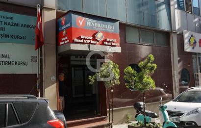 4.Levent Büyükdere Cad. Tabela Değeri Yüksek KDV'li Kiralık Ofis 