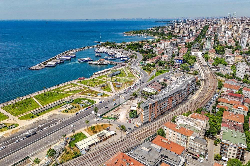 BOSTANCI SAHİLDE KURUMSAL KİRACILI 187M2 EMSALSİZ SATILIK DÜKKAN