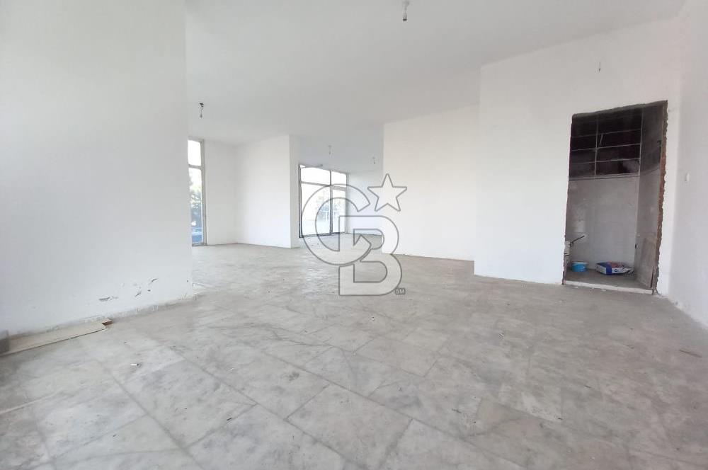 Çayırova Akse'de  Satılık Yola Cephe 130 m2 Dükkan 