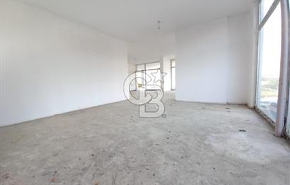 Çayırova Akse'de  Satılık Yola Cephe 130 m2 Dükkan 