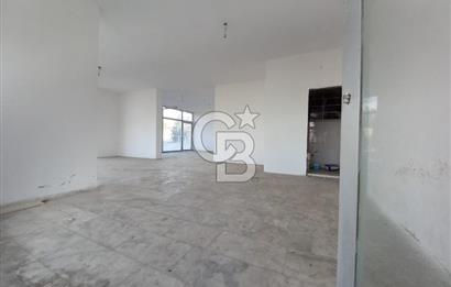 Çayırova Akse'de  Satılık Yola Cephe 130 m2 Dükkan 