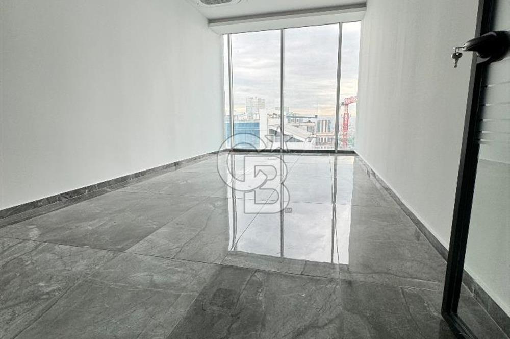 CB ELİT HAYAT PLAZA NET 360 M2 YAPILI BÖLMELİ LÜX OFİS