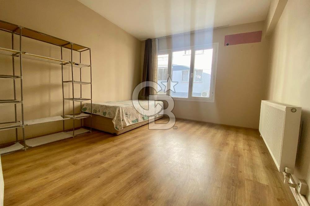 Bornova Hükümet Konağı Arkası Satılık 2+1 Doğalgazlı Daire