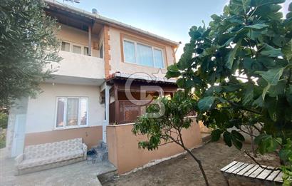 ÇANAKKALE LAPSEKİ GÜRECEALTINDA İKİ KATLI MÜSTAKİL EV