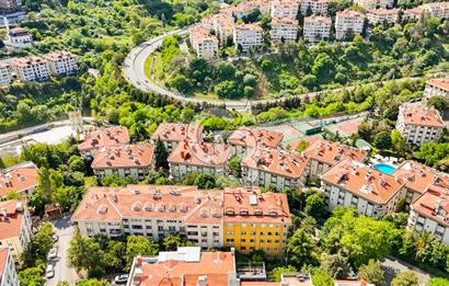 Satılık Ulus selvi sokak 3+1  arakat önü açık ferah daire