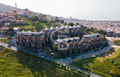 FIRSAT | Narlıdere Doruk Life'ta Deniz Cephe Satılık 4+1 Villa