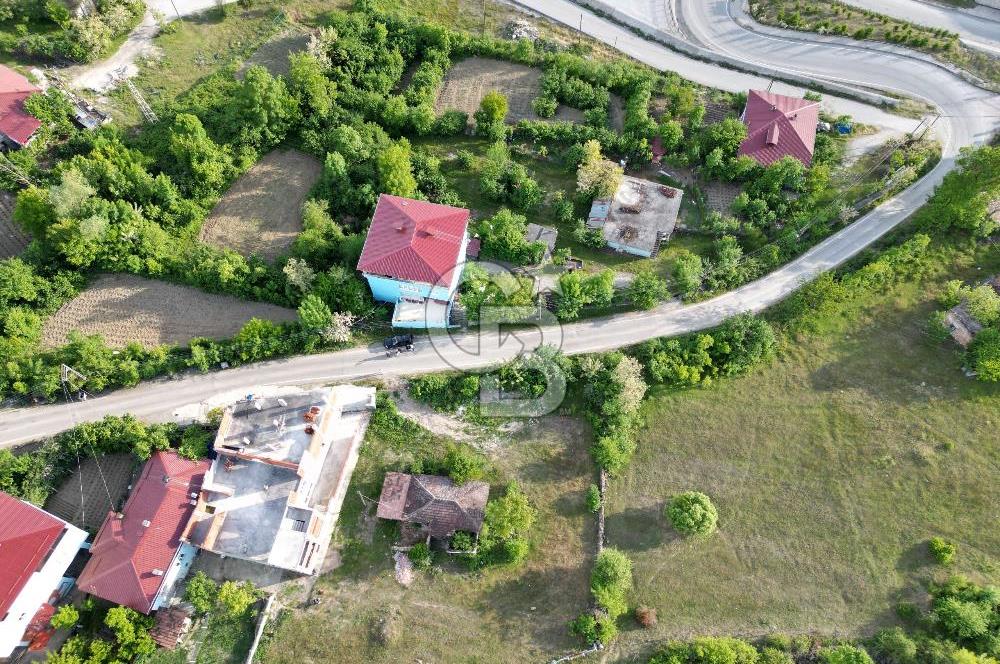 HÜLYA AKSU TOPRAK'DAN ÇAKALLI'DA 600M2 SATILIK FIRSAT ARSA 