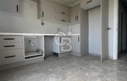 LAPSEKİ MERKEZDE YENİ KORDONA VE OKULA YAKIN SATILIK DAİRE