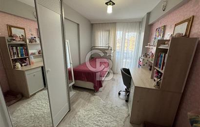 Bostanlı Nergiz İzban Karşısı Kilerli Tadilatlı 3+1 Daire