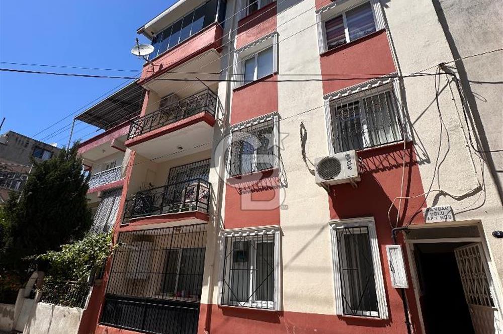 İzmir Buca Yıldız Mahallesinde Satılık 3+1 Daire