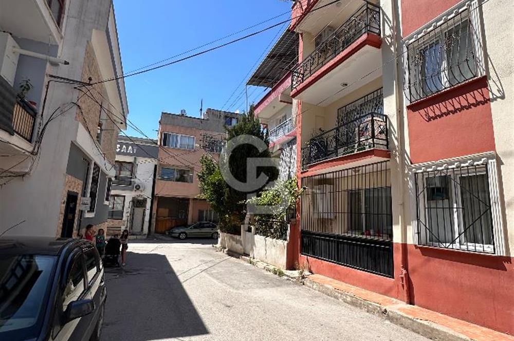 İzmir Buca Yıldız Mahallesinde Satılık 3+1 Daire