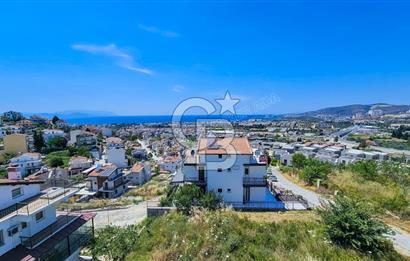 Kuşadası Efes evlerinde 3+1 eşyalı tripleks yazlık