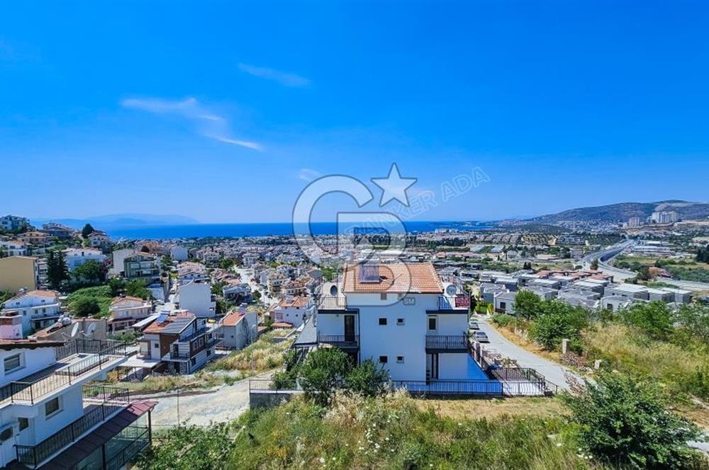 Kuşadası Efes evlerinde 3+1 eşyalı tripleks yazlık