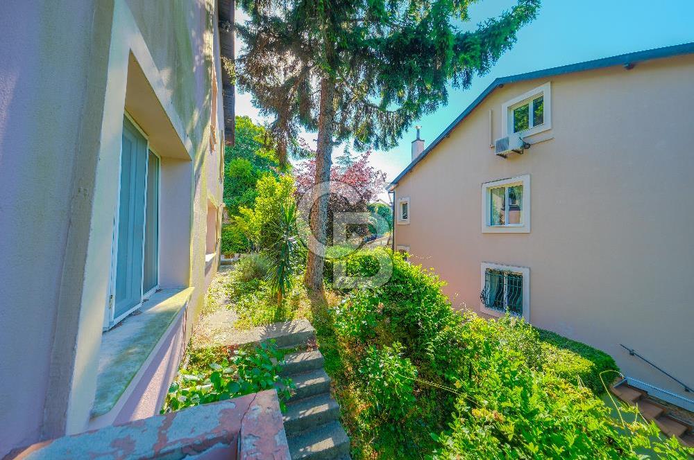 Tarabya Bahçe içersinde Dublex Satılık Villa