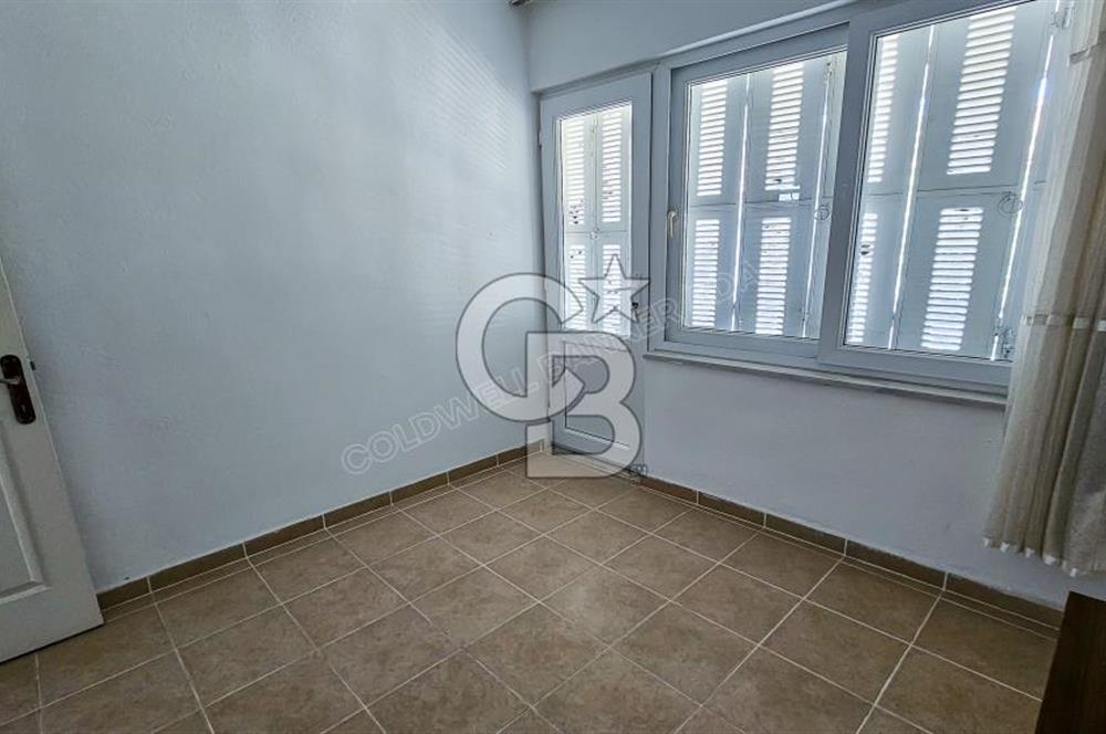 Oturulmaya Hazır Kuşadasının Prestijli Mistur Sitesinde Satılık 3+1 Villa