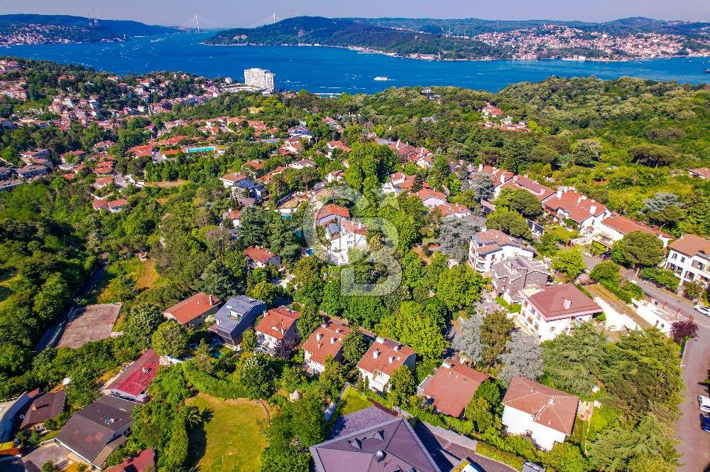 Tarabya'da Bahçe İçerisinde 6+1 Satılık Villa