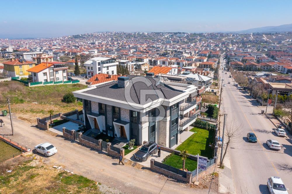 YALOVA MERKEZ SATILIK LÜKS İKİZ VİLLA!. 14+4 DENİZ DOĞA BAHÇE