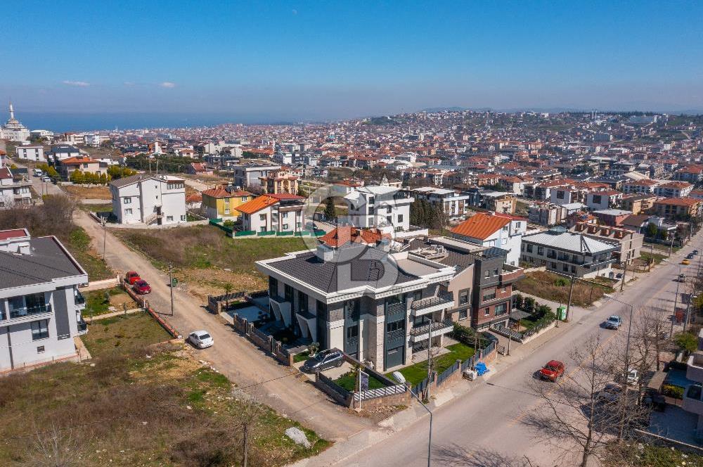 YALOVA MERKEZ SATILIK LÜKS İKİZ VİLLA!. 14+4 DENİZ DOĞA BAHÇE