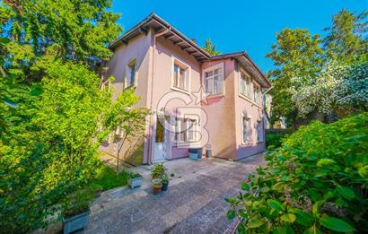 Tarabya'da Bahçe İçerisinde 6+1 Satılık Villa