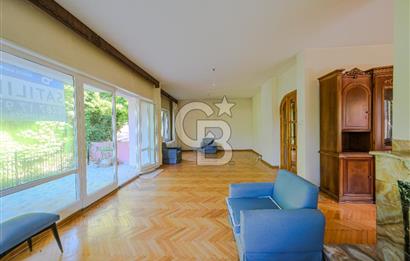 Tarabya'da Bahçe İçerisinde 6+1 Satılık Villa