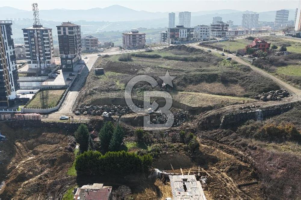 Kuleler bölgesinde deniz manzaralı satılık arsa - Takasa uygun