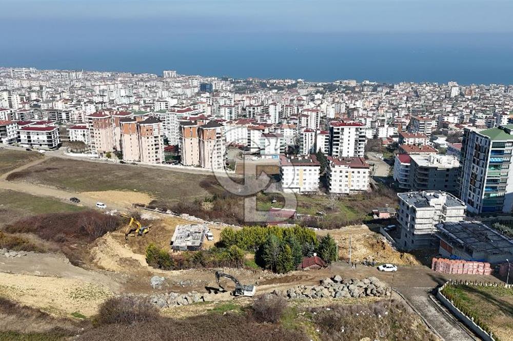 Kuleler bölgesinde deniz manzaralı satılık arsa - Takasa uygun