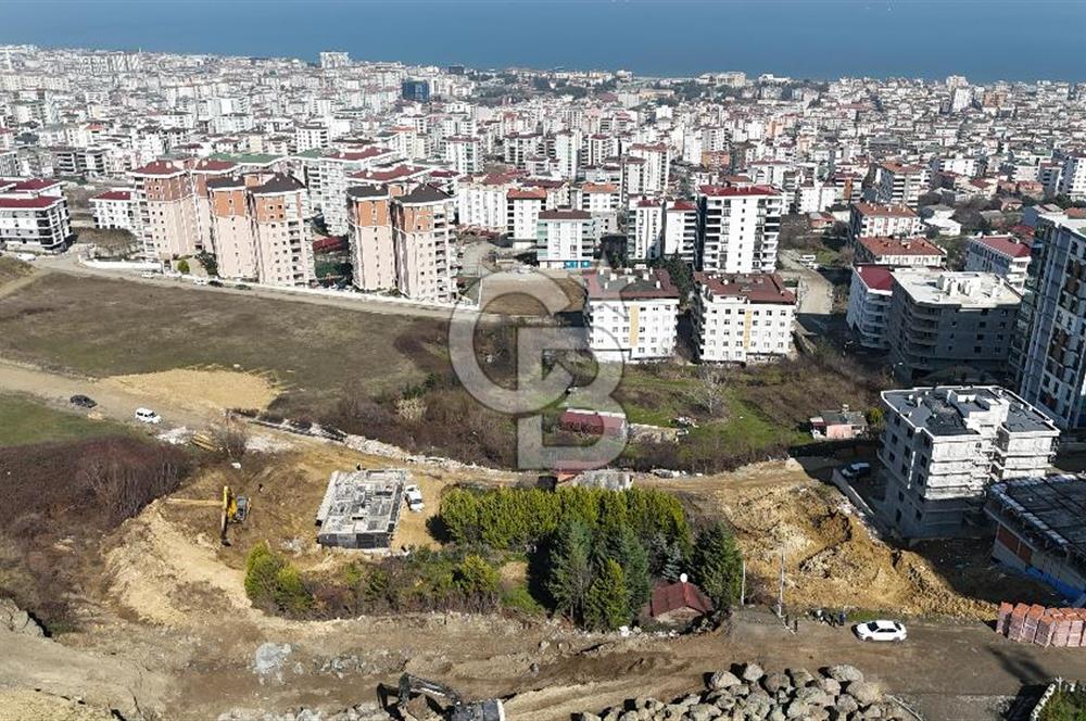 Kuleler bölgesinde deniz manzaralı satılık arsa - Takasa uygun