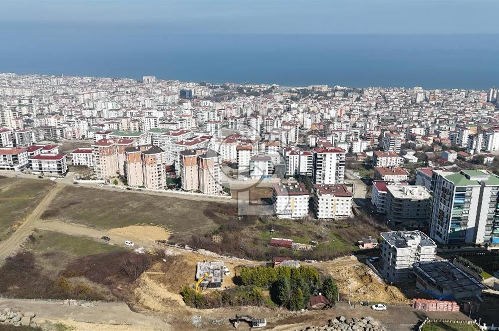 Kuleler bölgesinde deniz manzaralı satılık arsa - Takasa uygun