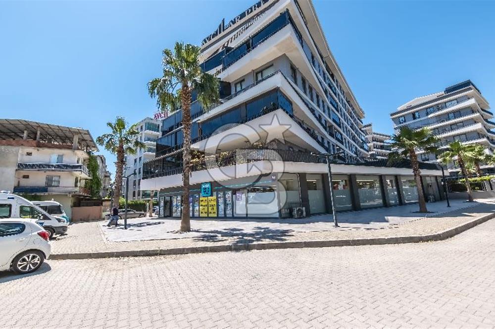 Bornova'nın Kalbinde 537m² Satılık Dükkan